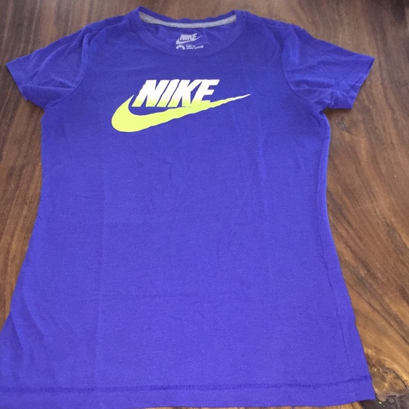 Nike Tops - Nike slim fit T-shirt Purple-Blue color Medium
